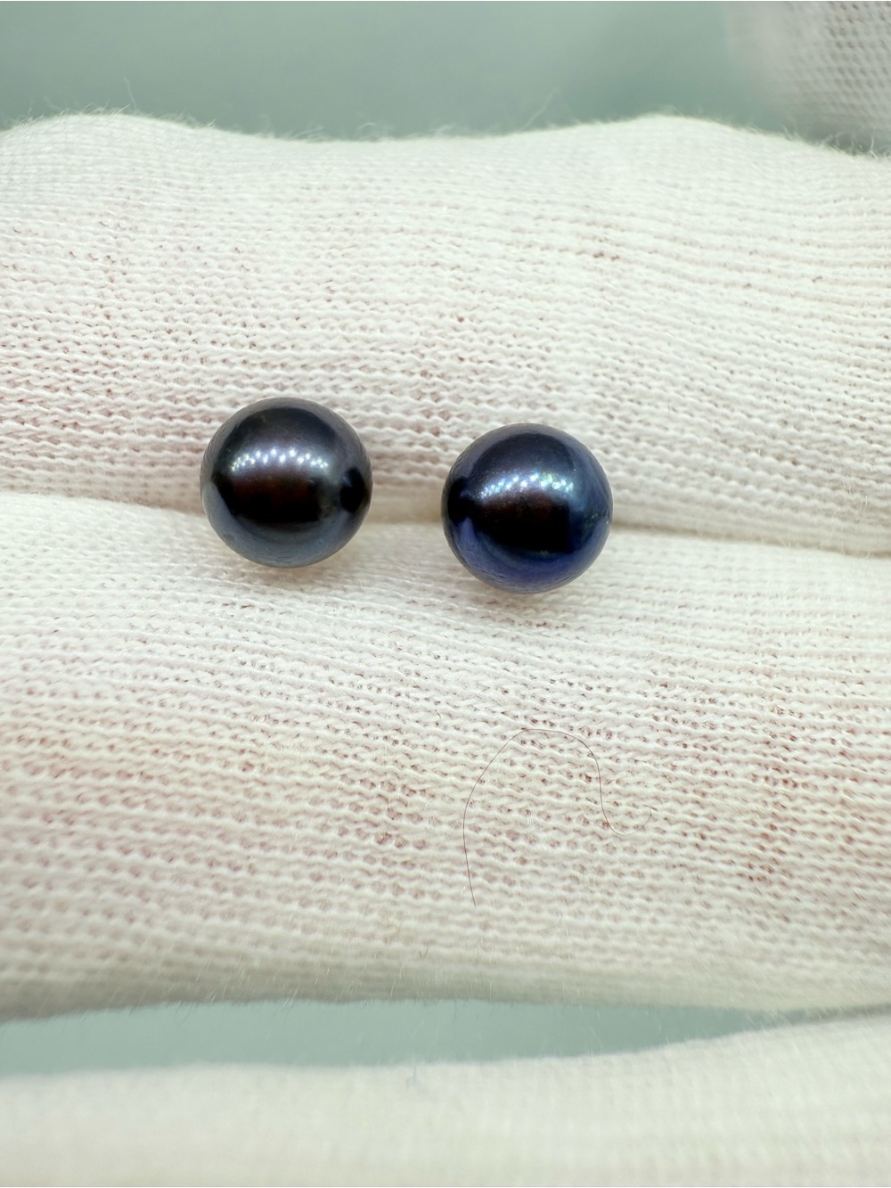 14k Solid Gold Black/Peacock Pearl Stud Earrings - Women Jewelry